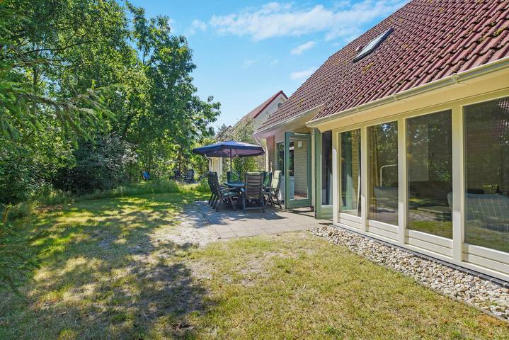 Bungalow voor 8 personen, met balkon/terras en terras in Hardenberg