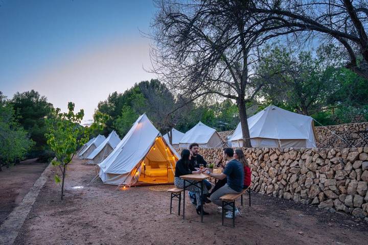 Tente pour 2 personnes, avec Jardin et Piscine sur la Costa Blanca