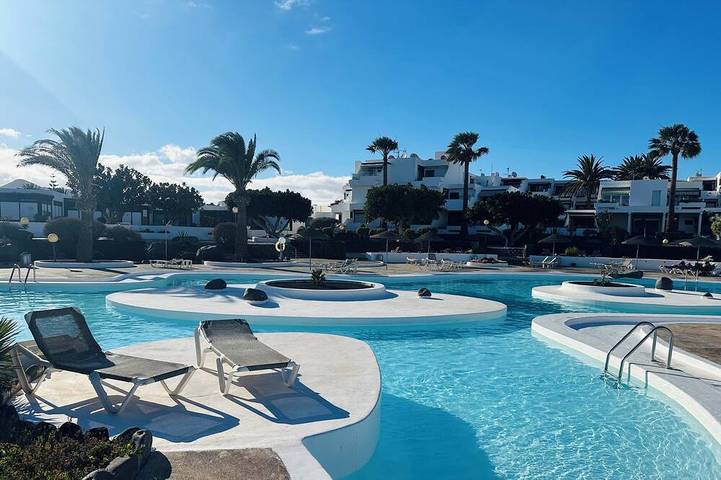 Holiday rental for 4 people, with pool, with pets in Costa Teguise