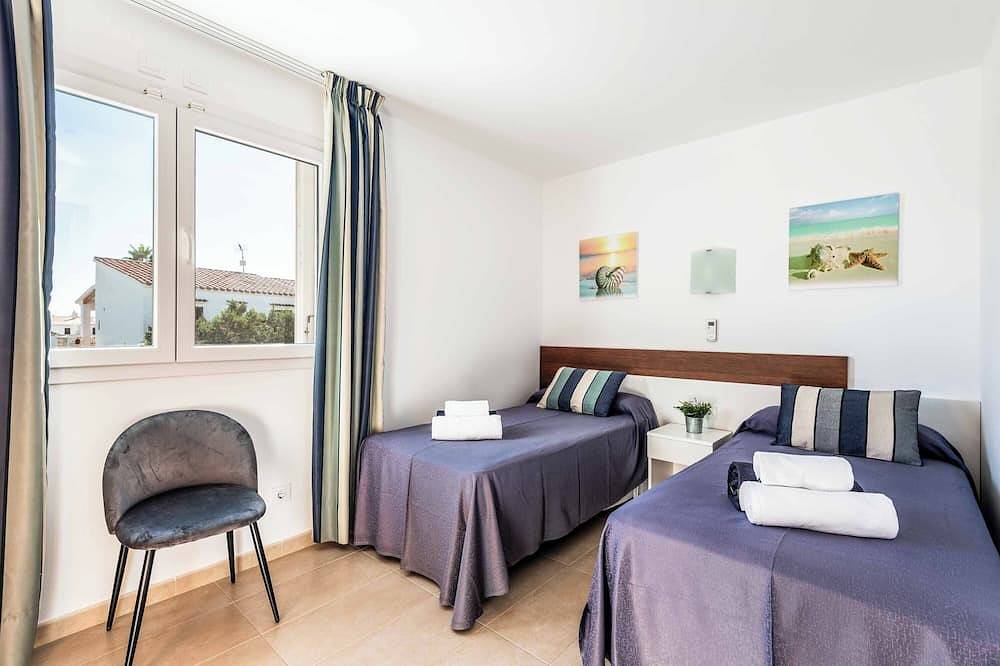 Villa Mar - Four Bedroom Villa, Sleeps 8 in Cala en Bosc, Ciutadella