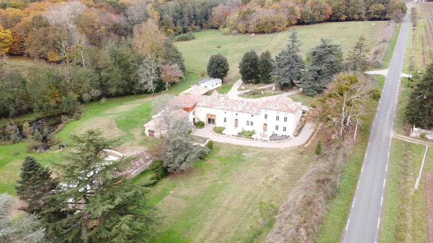 Maison d’hôte pour 2 personnes, avec vue ainsi que piscine et jardin