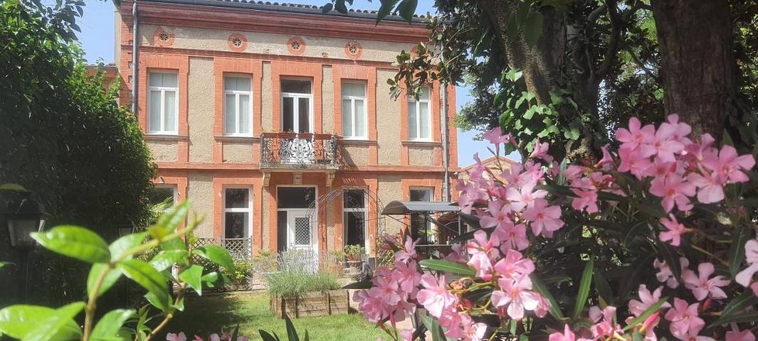 Maison d’hôte pour 2 personnes, avec Terrasse ainsi que Jardin et Vue