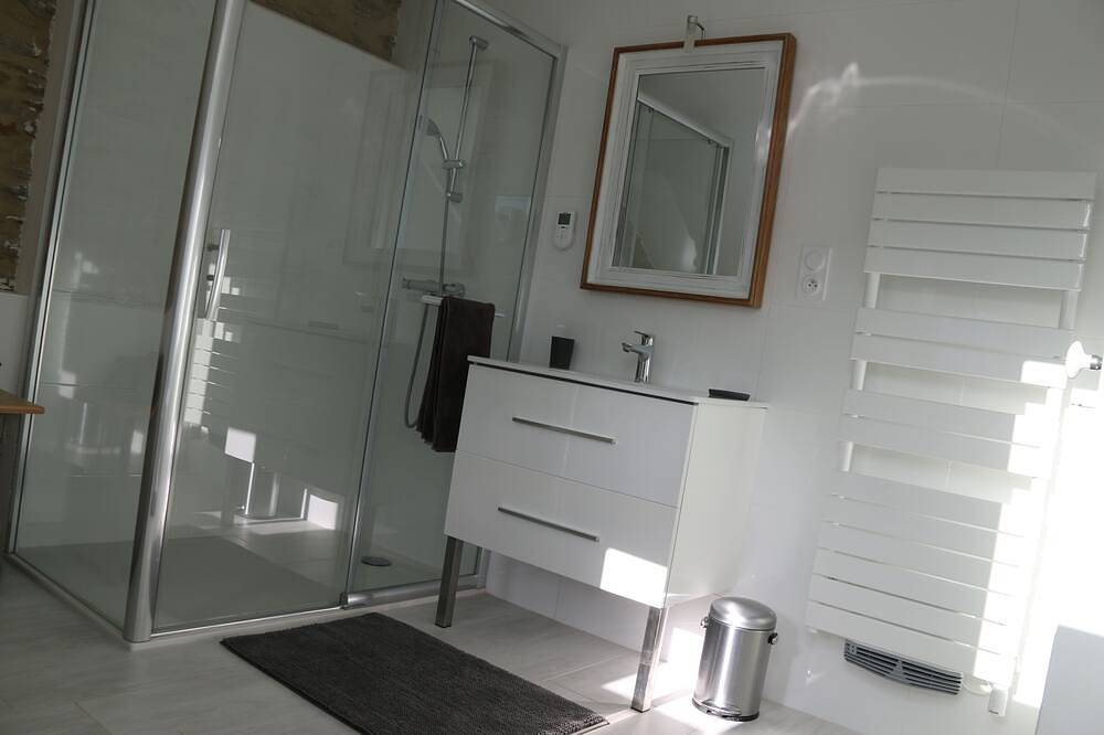 Vista al mar Casa Situada Sobre el Puerto de Conquet los Gastos Incluidos in Le Conquet, Región de Brest