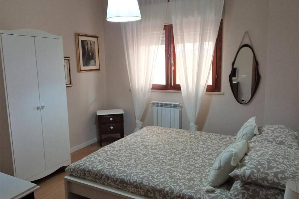 Entire apartment, Cozy apartment 10 minutes from Marmore Falls in Terni, Terni Province