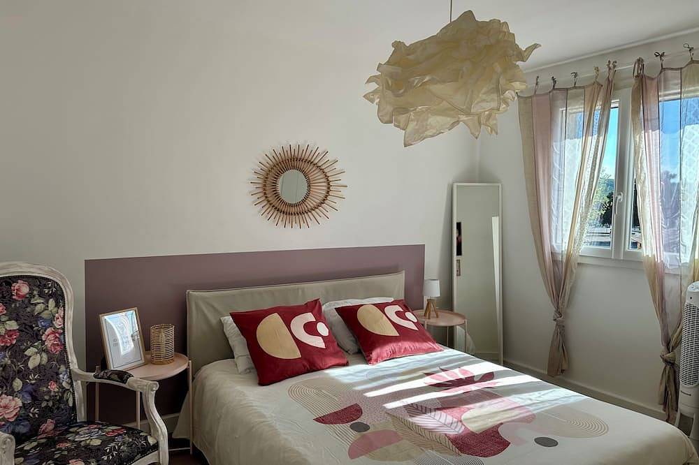 Family duplex under the roof *La Maison du Lac in Les Salles-sur-Verdon, Parc naturel régional du Verdon