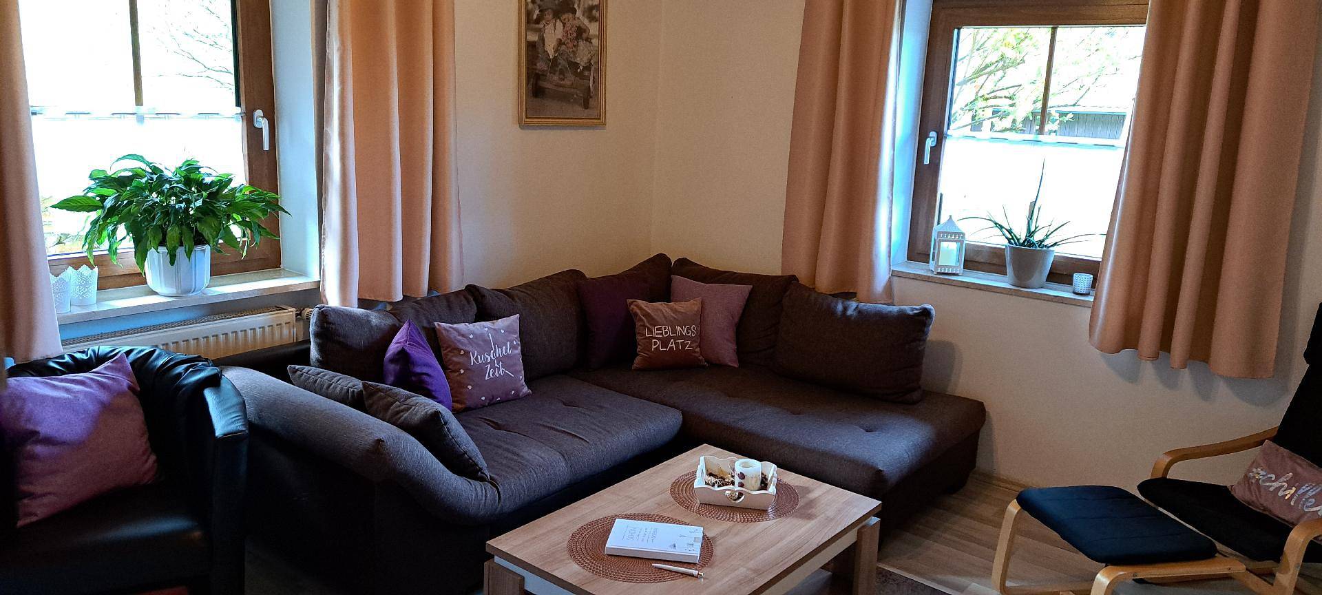 Ganze Ferienwohnung, Ferienwohnung 1 mit Garten, Terrasse und Grill in Arrach, Ostbayern