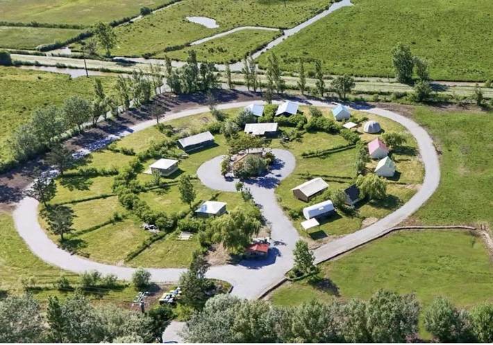 Location de vacances pour 2 personnes, avec Terrasse et Vue à Le Perrier