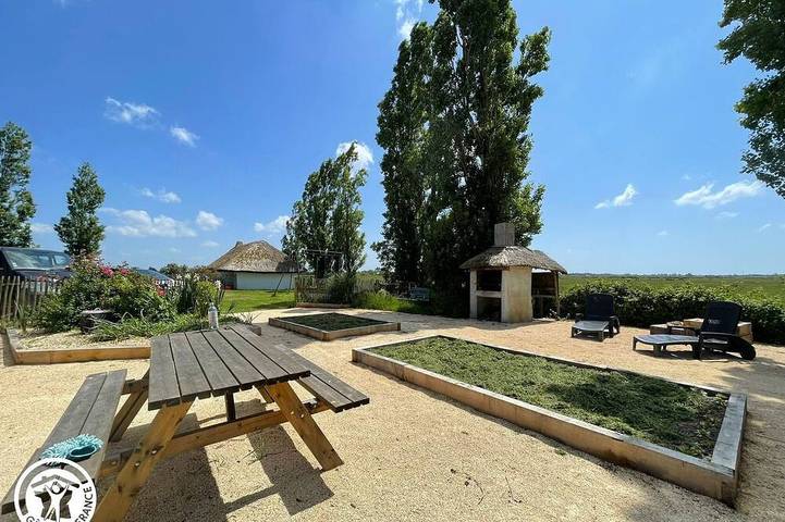 Gîte pour 8 personnes, avec jardin, animaux acceptés