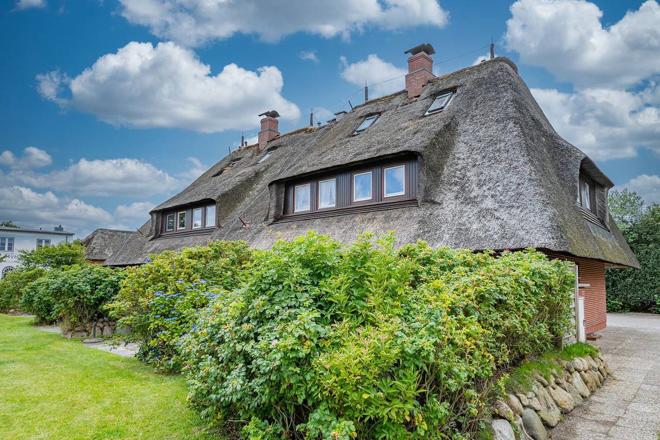 Ganze Wohnung, Ruhiges App. unter Reet für bis 4 Personen mit viel Charme und Liebe zum Detail in Wenningstedt, Sylt
