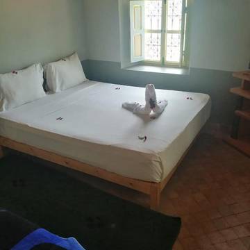 Hôtel pour 2 personnes, avec jardin ainsi que piscine et vue, animaux acceptés à Ourika (roman)