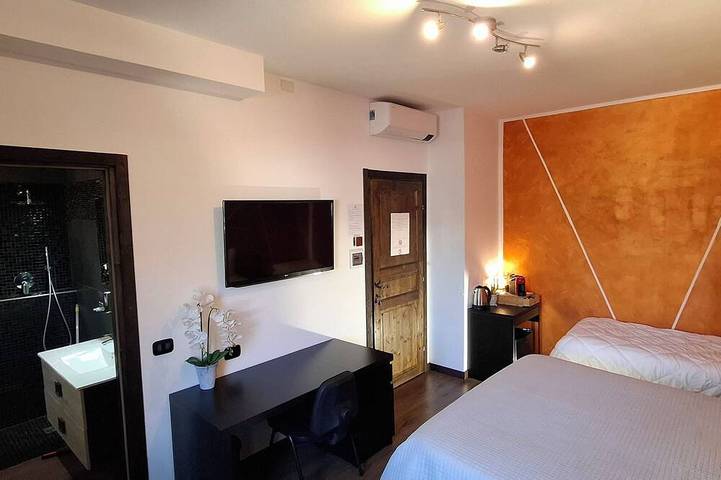 Location de vacances pour 3 personnes, avec jardin à Dubino - 3