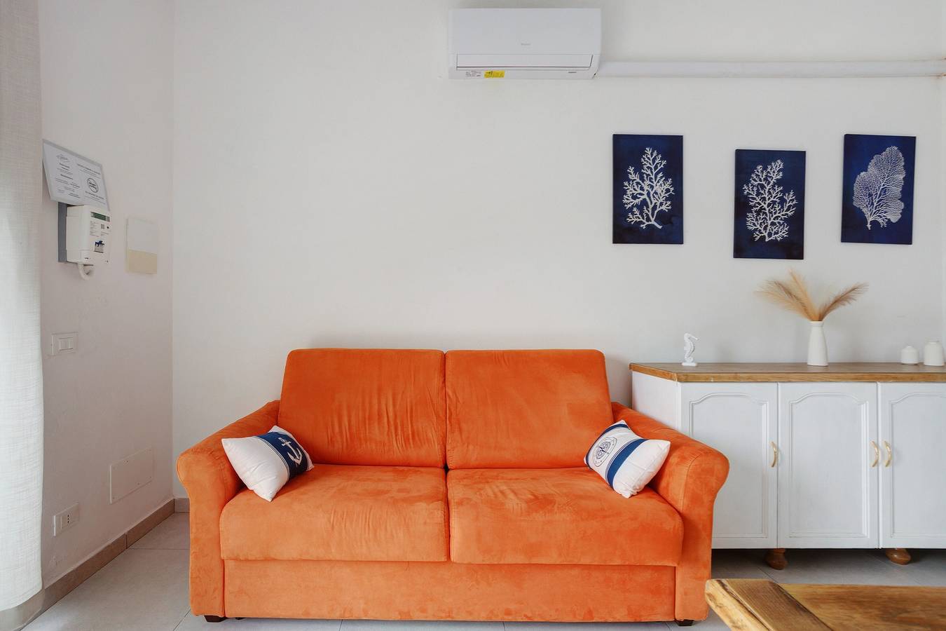 Appartamento intero, Appartamento 'Montemare' con Giardino Privato, Wi-Fi e Aria Condizionata in Ameglia, Comune di Ameglia