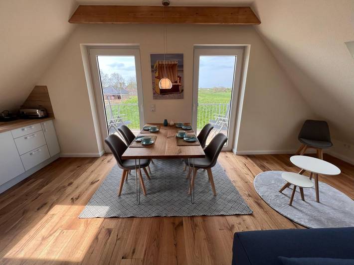 Ferienwohnung für 4 Personen, mit Whirlpool und Sauna sowie Terrasse, mit Haustier in Neßmersiel