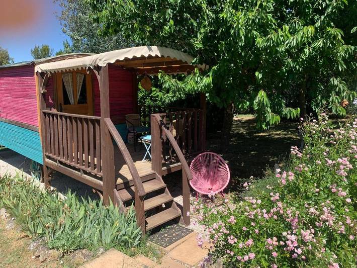Tente pour 6 personnes, avec piscine et jardin dans la Drôme - 4