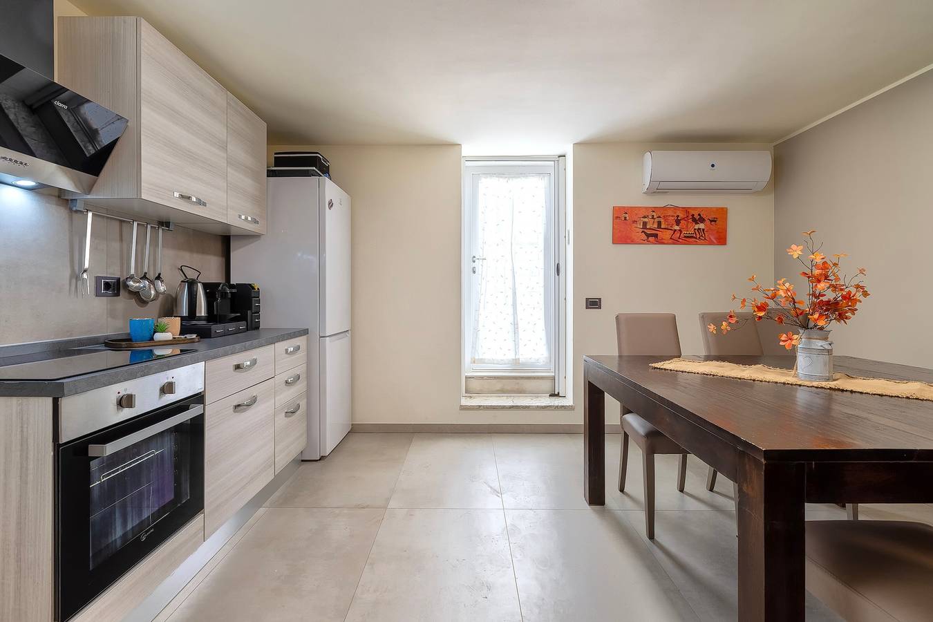 Vacation Home 'Rosa dei Venti 2' with Terrace & Wi-Fi in Lido San Giovanni, Alghero