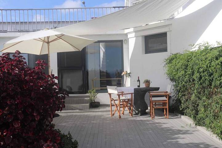 Casa de férias para 4 pessoas, com terraço em Ponta Delgada