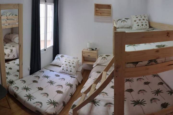 Ganze Wohnung, Rückzugsort in Güéjar Sierra – Terrasse, Aussicht und Komfort in Sierra Nevada und Umgebung, Güejar Sierra