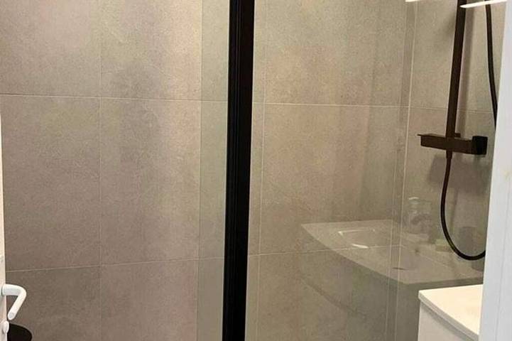 Appartement entier, Appart. 2Pcs Entierement Renove A 2 Pas De La Mer, Toutes Commodites A Pied in Deauville, Région de Lisieux