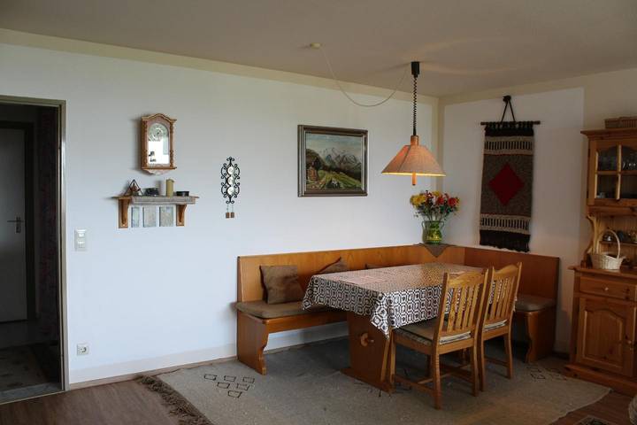 Ferienwohnung für 4 Personen, mit Balkon und Seeblick in Immenstaad - 2