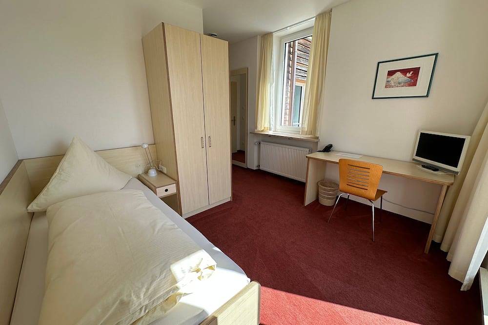 Ganze Wohnung, Ez mit Balkon - Ger-Haus in Waischenfeld, Frankenalb