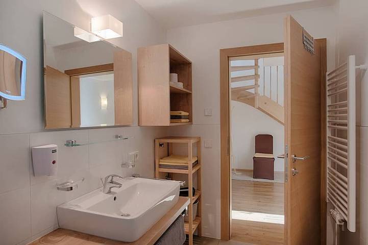 Hütte für 2 Personen, mit Garten und Whirlpool sowie Pool und Sauna am Kronplatz - 3