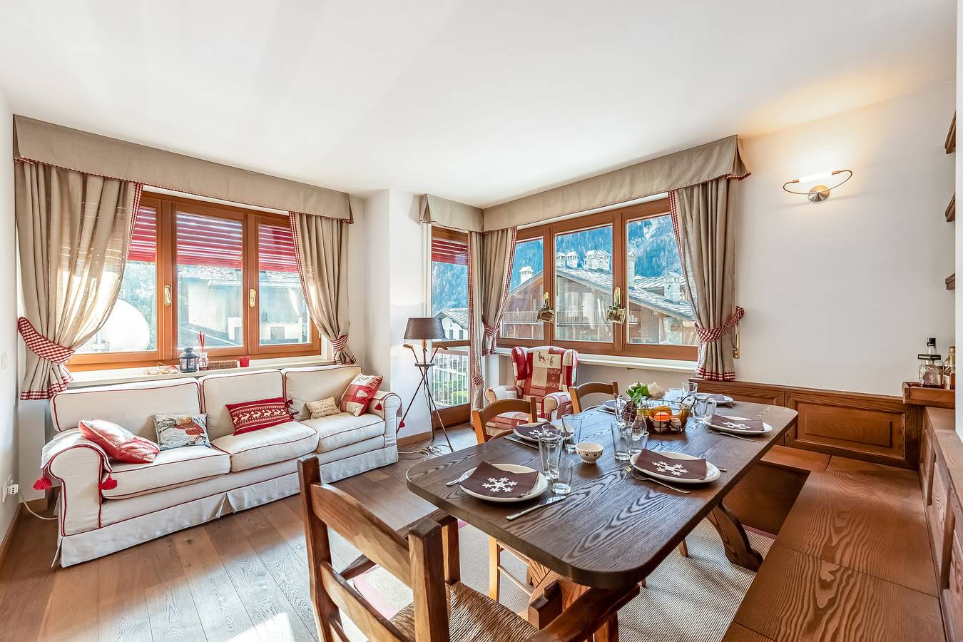 Apartamento entero, Charming Apartment Close to Cableway in Verrand, Comune di Pré-Saint-Didier
