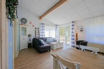 Ferienhaus für 4 Personen, mit Balkon und Balkon/Terrasse in Julianadorp