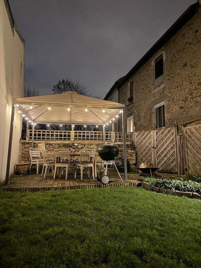 Family Home Near Paris, Versailles, Orly, A6 N186 in Villemoisson-sur-Orge, Essonne