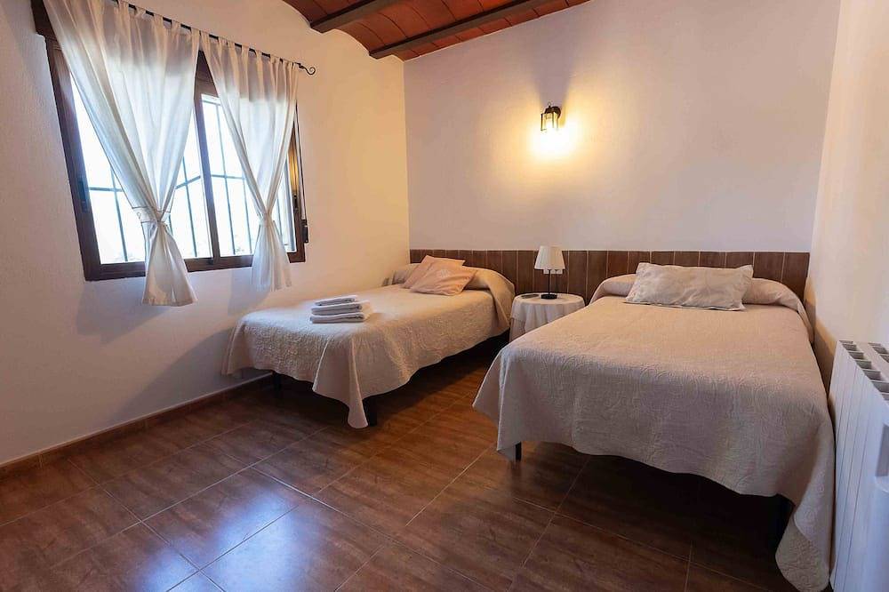 Rural House El Valle De Yeste in Yeste, Albacete Provinz