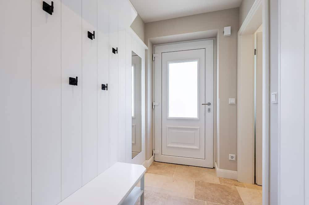 Ganze Wohnung, Nordlicht - Hausteil mit ca. 83m² Nutzfläche im Eg/Og/Dg für bis zu vier in Tinnum, Sylt (Gemeinde)