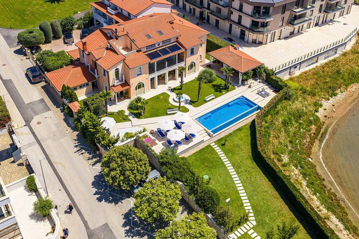 Ferienwohnung für 3 Personen, mit Pool und Balkon/Terrasse sowie Whirlpool in Istrien