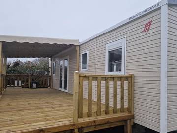 Camping für 4 Personen in Sallertaine, Vendée, Bild 1