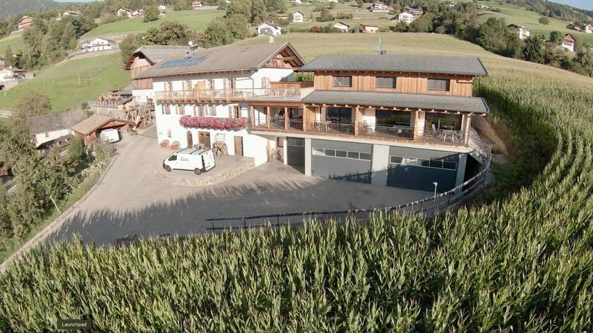 Ferienwohnung für 4 Personen, mit Garten und Ausblick