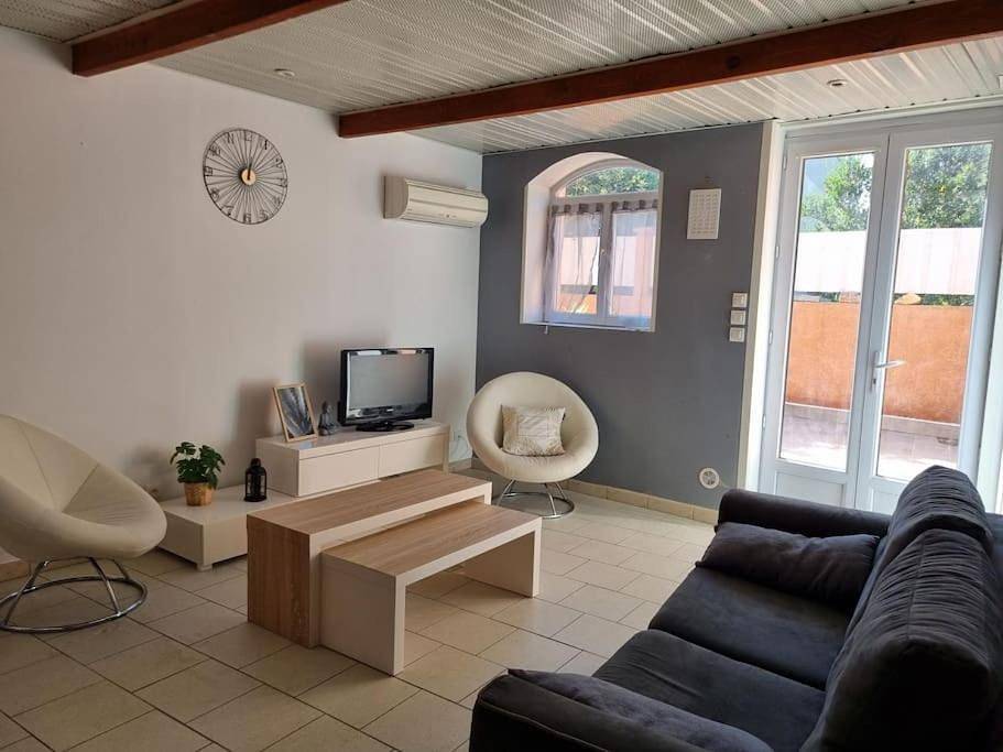Appartement entier, Caméos - appartement avec terrasse Locairbi in Le Crès, Côte méditerranéenne (France)