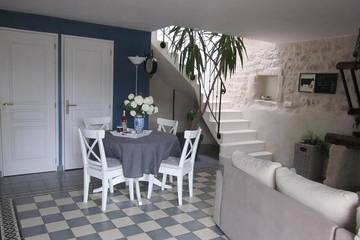 Location de vacances pour 2 personnes, avec jardin à Ozillac