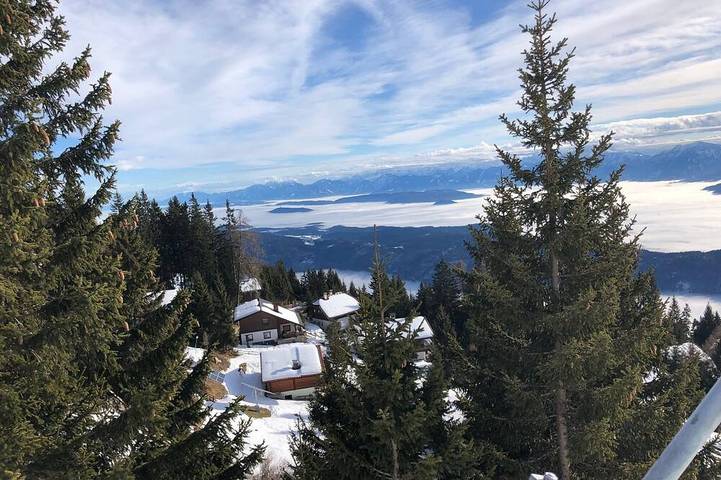 Ganze Wohnung, Ferienwohnung mit 46 qm - direkt am Ossiacher See &  Indoorpool in Bodensdorf, Gerlitzen