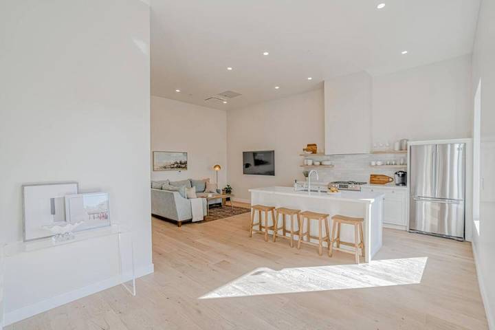 Apartahotel para 2 personas, con terraza y jardín en California