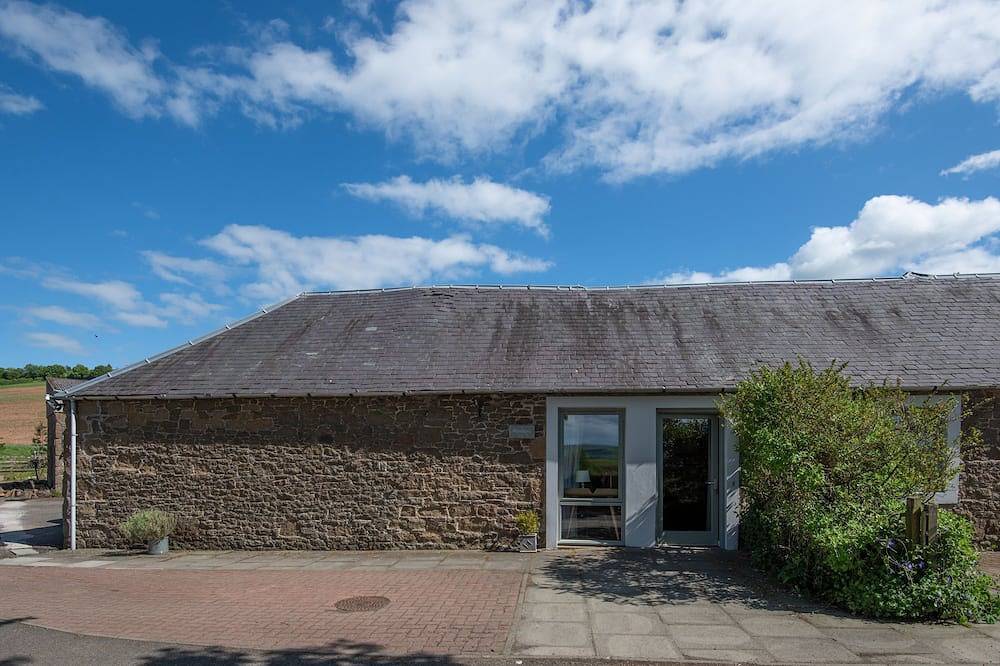 Eildon Melrose Holiday Cottages & Log Cabins - Hamiltons in Melrose, Scottish Borders