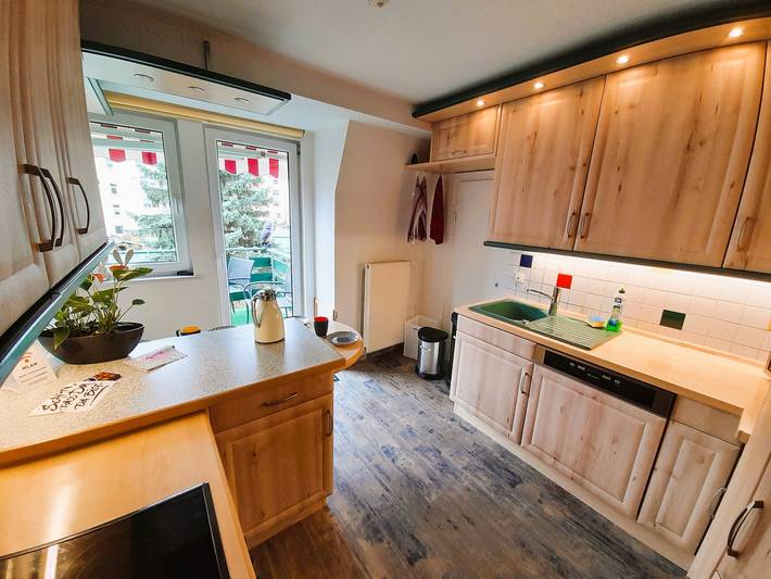 Ganze Ferienwohnung, Alices-Ferienwohnungen - Maisonette Dg,Wohnz./3 Schlafz./Küche/Bad Du+Wc/107 m²/6 P./2.Et in Arnstadt (Thüringen), Arnstadt