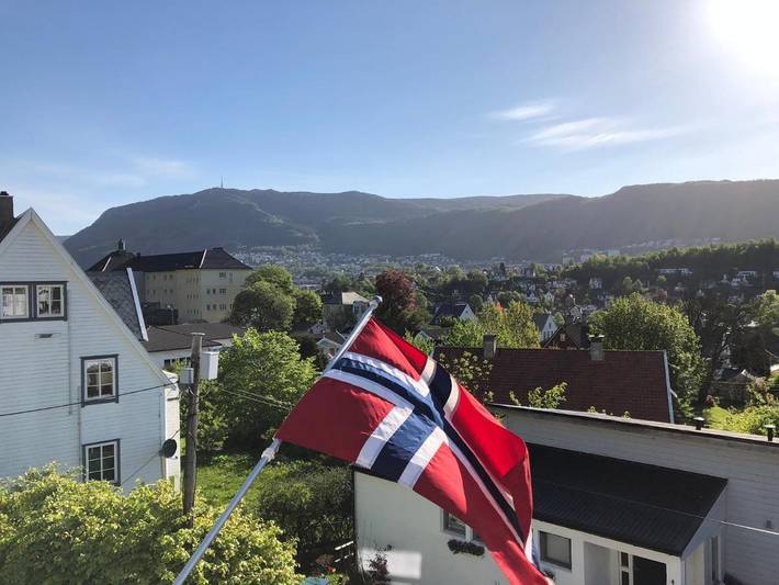 Vakantieappartement voor 5 personen, met tuin en uitzicht in Bergen
