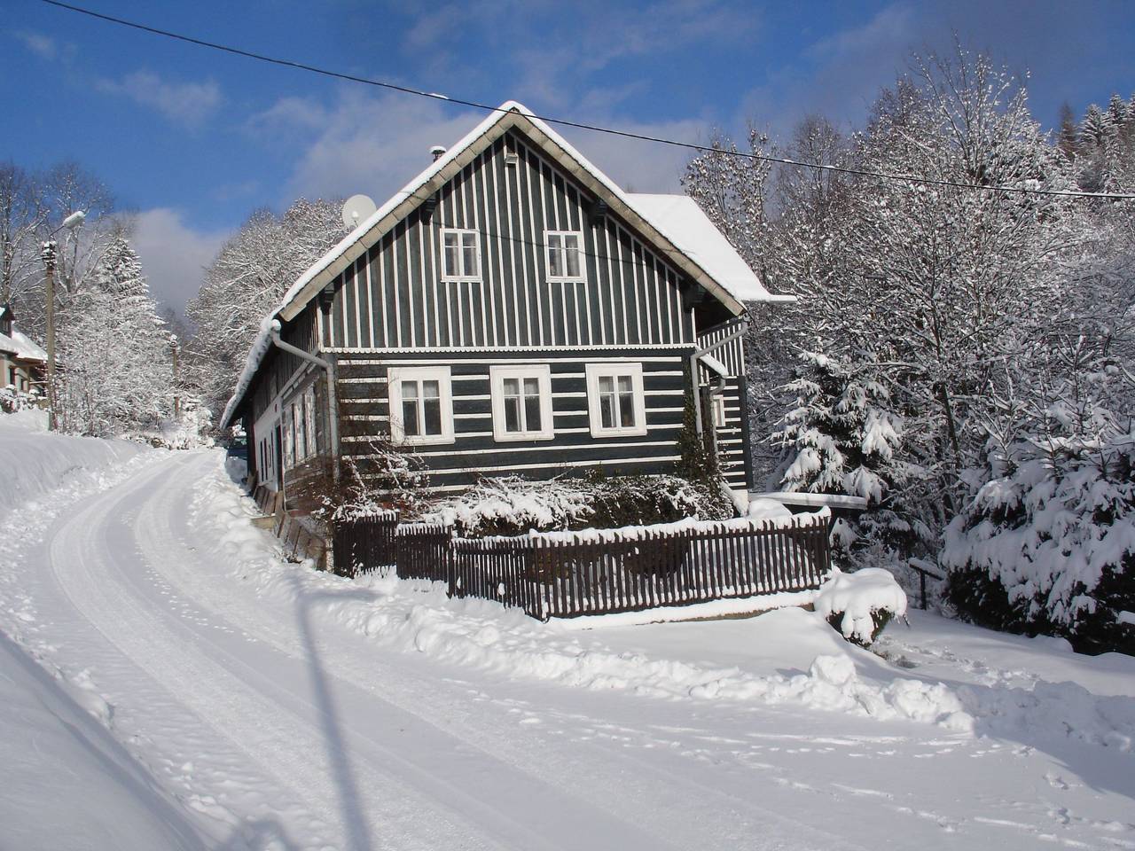 Charmantes, traditionelles Holzhaus in Jestřabí v Krkonoších, Monts des Géants