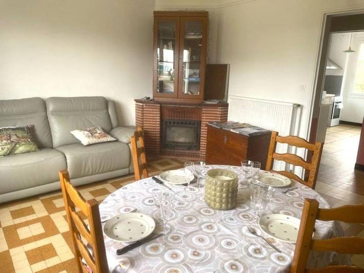 Location de vacances pour 7 personnes, avec vue et jardin, animaux acceptés à Dhuizon - 2