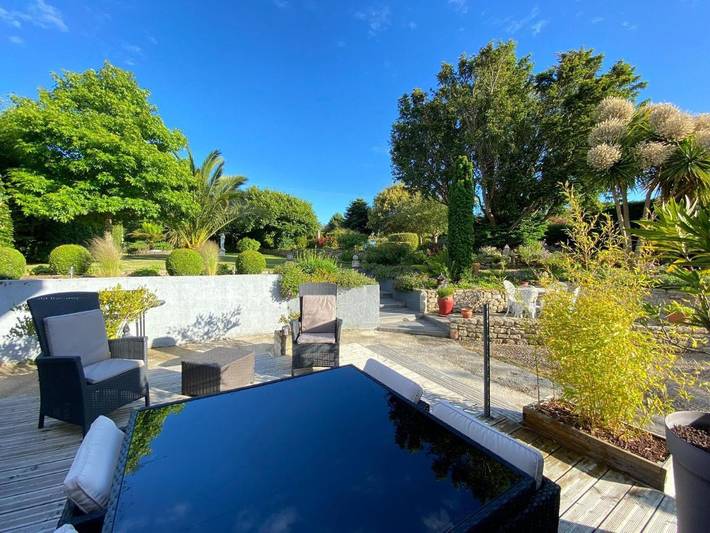 Location de vacances pour 2 personnes, avec Terrasse et Jardin dans Néville-sur-Mer