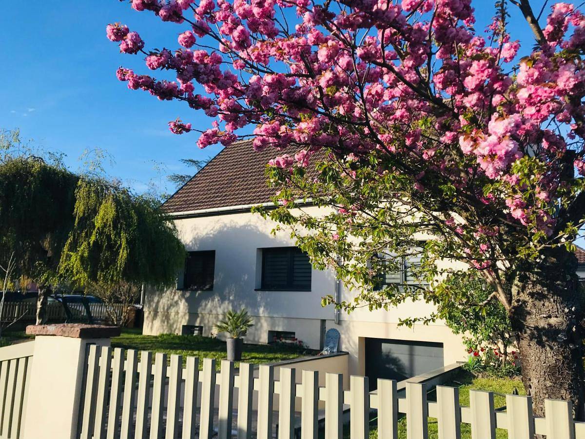 Appartement entier, Aux Portes de Colmar Évasion sur la route des Vins , à 5 minutes de Colmar in Ingersheim, Région de Ribeauvillé