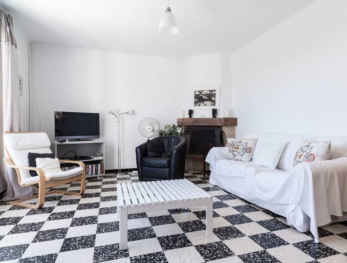 Gîte pour 4 personnes, avec piscine à Reillanne - 3