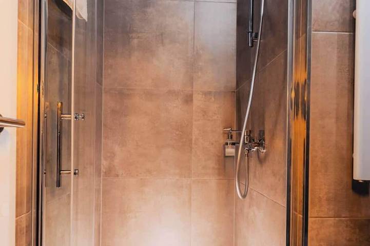 Villa für 22 Personen, mit Sauna und Balkon am Mittelrhein - 4