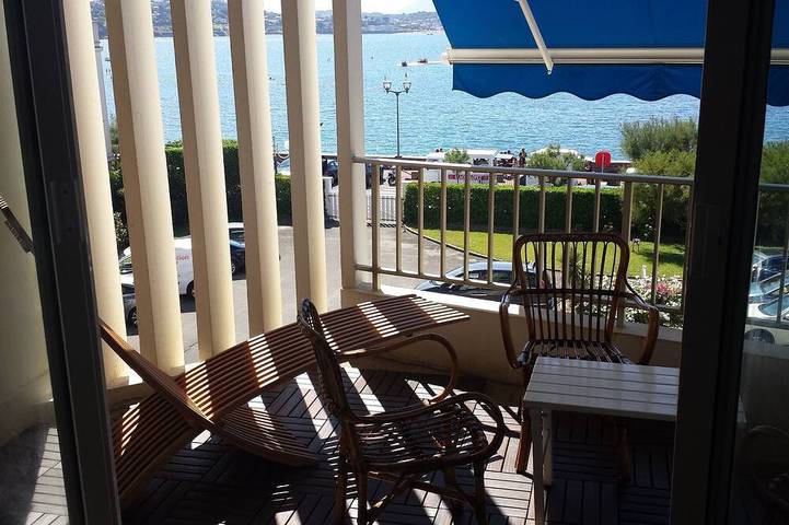 Holiday apartment for 10 people, with balcony - 1