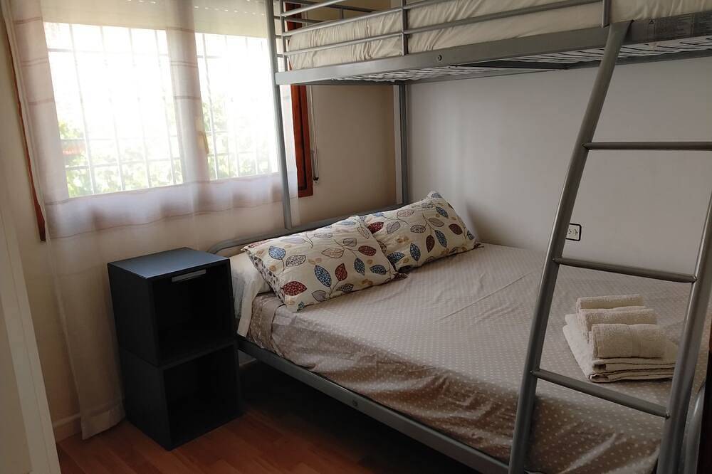 🌴House With Private Pool And Garden, Barbecue And Internet 🌊 🌿 in Calafell, Costa Dorada