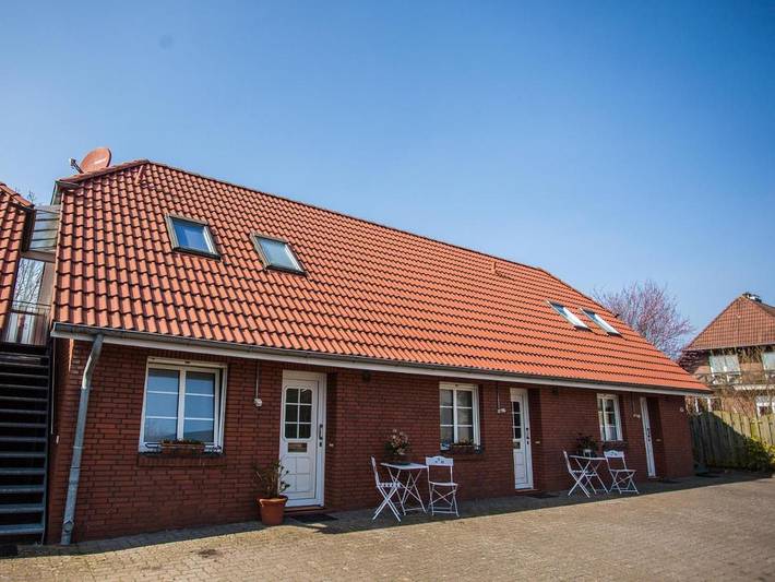 Ferienhaus für 3 Personen, mit Balkon und Terrasse sowie Garten in Jork