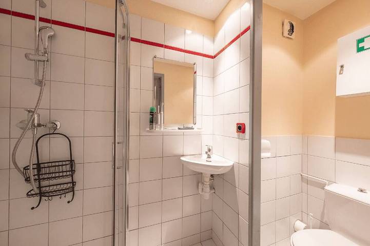 Gîte pour 2 personnes, avec jardin à Mont-Dauphin - 3